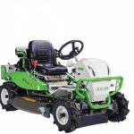 Etesia Attila AK98 Aufsitzgestrüppmäher, 98 cm Schnittbreite, Kawasaki FS651V Motor, Differentialsperre