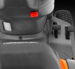 Husqvarna TS 114 Rasentraktor, 97 cm Schnittbreite, 16,2 PS Benzinmotor, Hydrostat, Seitenauswurf, optional Mulchen & Fangkorb – Bild 11