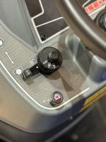 ISEKI Diesel Rasentraktor – 15 PS, 102 cm Schnittbreite, 380 L Fangkorb, Hydrostat, Aufsitzmäher – Bild 4