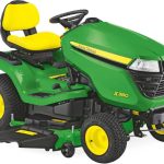 John Deere X380 Rasentraktor ohne Mähwerk, 19,1 PS Kawasaki V-Twin Motor, Hydrostat