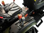 Startrac 22 Kleintraktor Nato-Grün – 22 PS Allradtraktor mit Ackerstollenbereifung – Bild 7