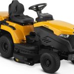 Stiga Rasentraktor Estate 598, 98 cm Schnittbreite, 452 cm³ Motor, Hydrostat, 240 L Fangkorb, Mulchkit inkl.