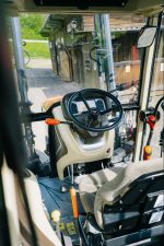 TAFE 7515C Traktor 74 PS mit Kabine – Allradtraktor mit 8.000 kg Anhängelast – Bild 2